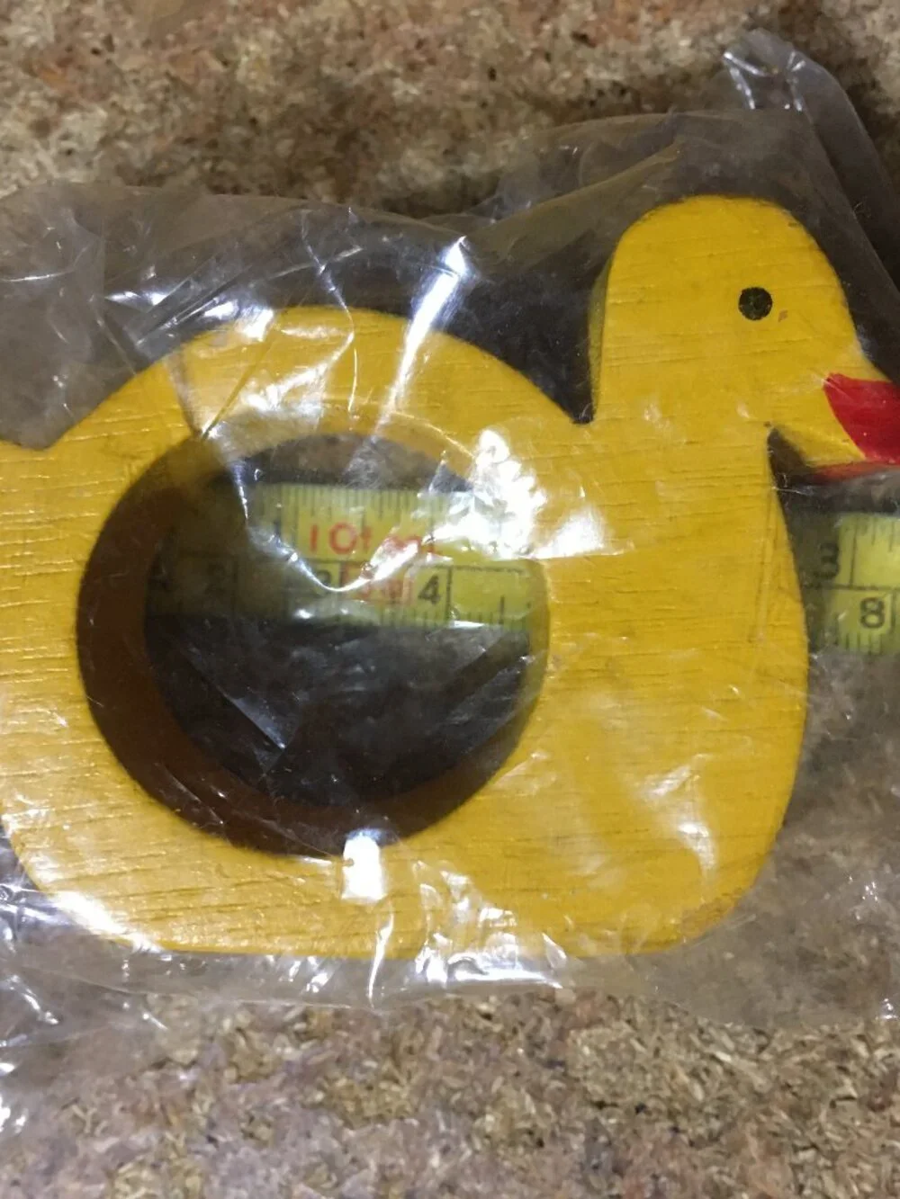 VINTAGE SET OF 6 NAPKIN RING HOLDERS MATCHING WOOD YELLOW DUCKS
